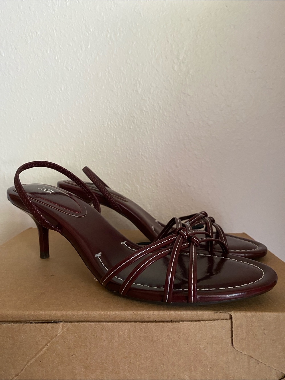 NWT Zara Burgundy Heeled Sandals 7.5/38